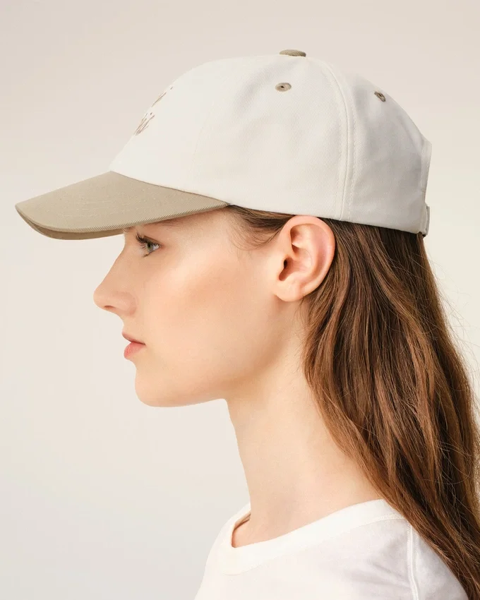 Beige and White Bicolor Cotton Ami Paris Cap Beige and White Bicolor Cotton Ami Paris Cap