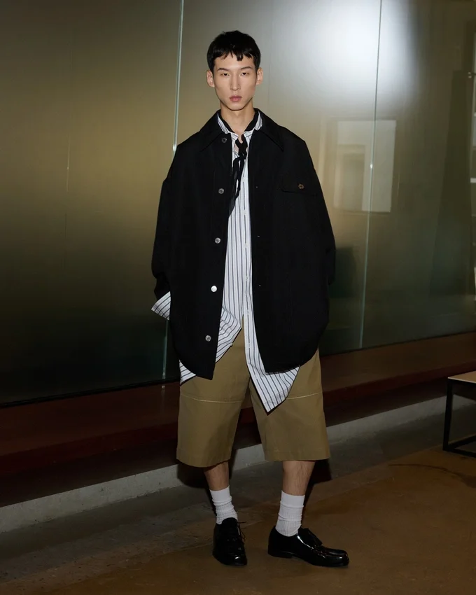 Beige Cotton Worker Bermuda Shorts Beige Cotton Worker Bermuda Shorts