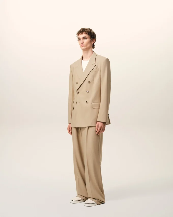 Beige New Wool Double Breasted Straight Jacket Beige New Wool Double Breasted Straight Jacket