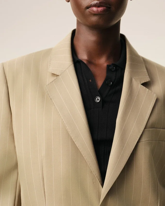 Beige New Wool Single Breasted Boxy Jacket Beige New Wool Single Breasted Boxy Jacket