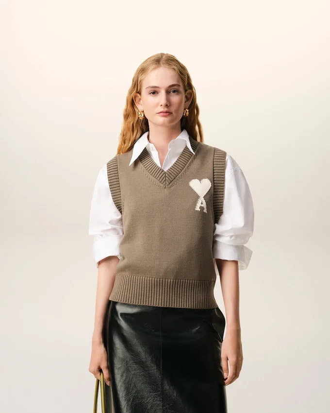 Beige Wool and Cotton Sleeveless Ami De Coeur Sweater Beige Wool and Cotton Sleeveless Ami De Coeur Sweater