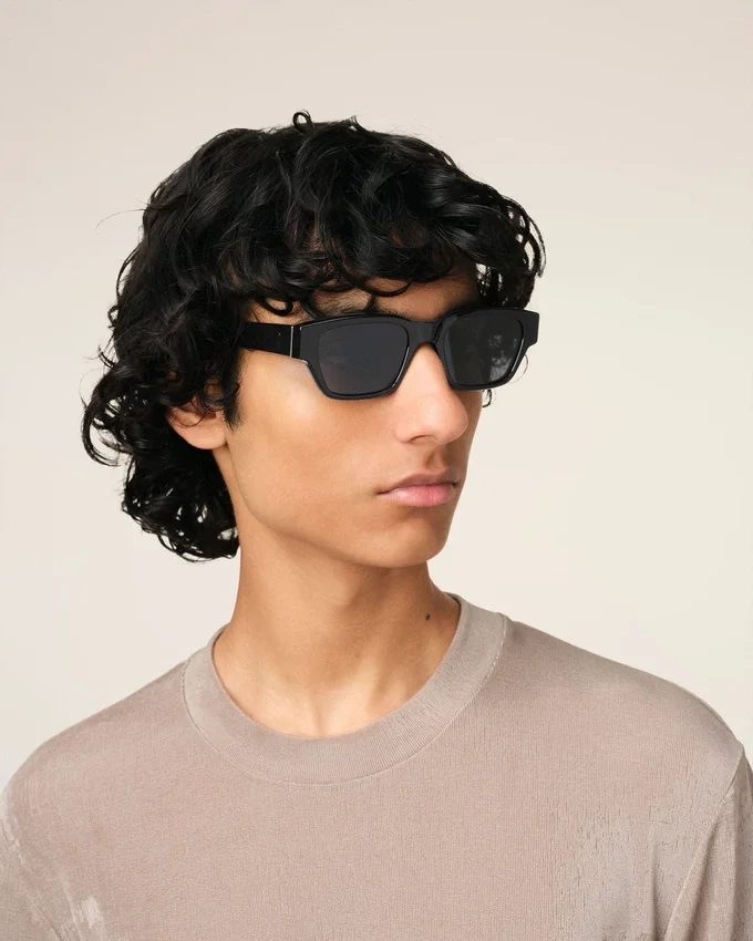 Black 75009 Sunglasses Black 75009 Sunglasses