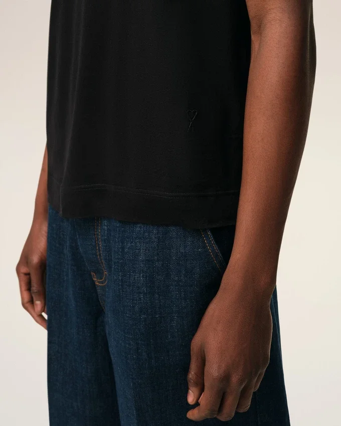 Black Cotton Ami De Coeur T-Shirt Black Cotton Ami De Coeur T-Shirt