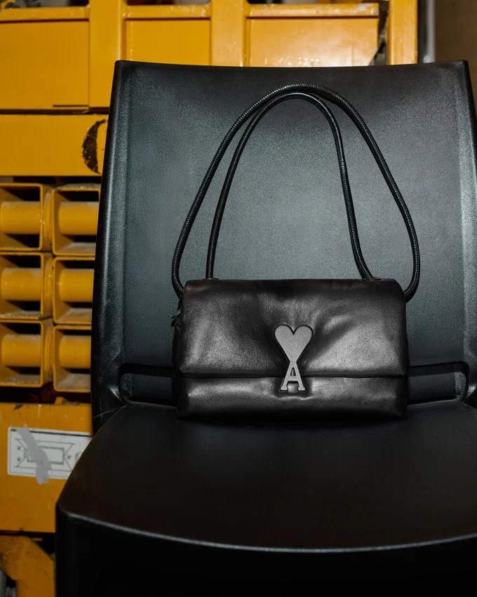 Black Cowhide Leather Voulez-Vous Bag Black Cowhide Leather Voulez-Vous Bag