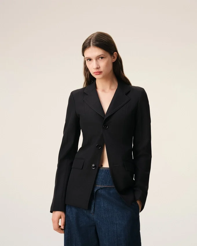 Black New Wool Single Breasted Fitted Jacket Black New Wool Single Breasted Fitted Jacket