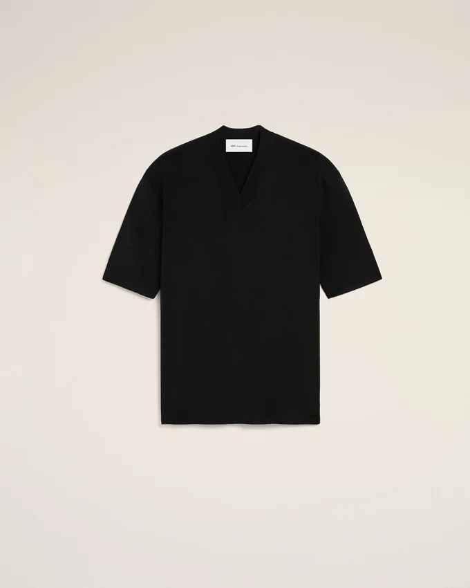 Black Wool Short Sleeves V Neck Sweater Black Wool Short Sleeves V Neck Sweater