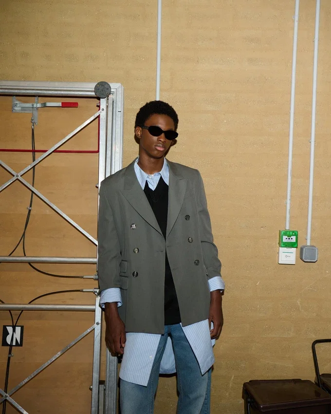 Grey New Wool Double Breasted Straight Jacket Grey New Wool Double Breasted Straight Jacket
