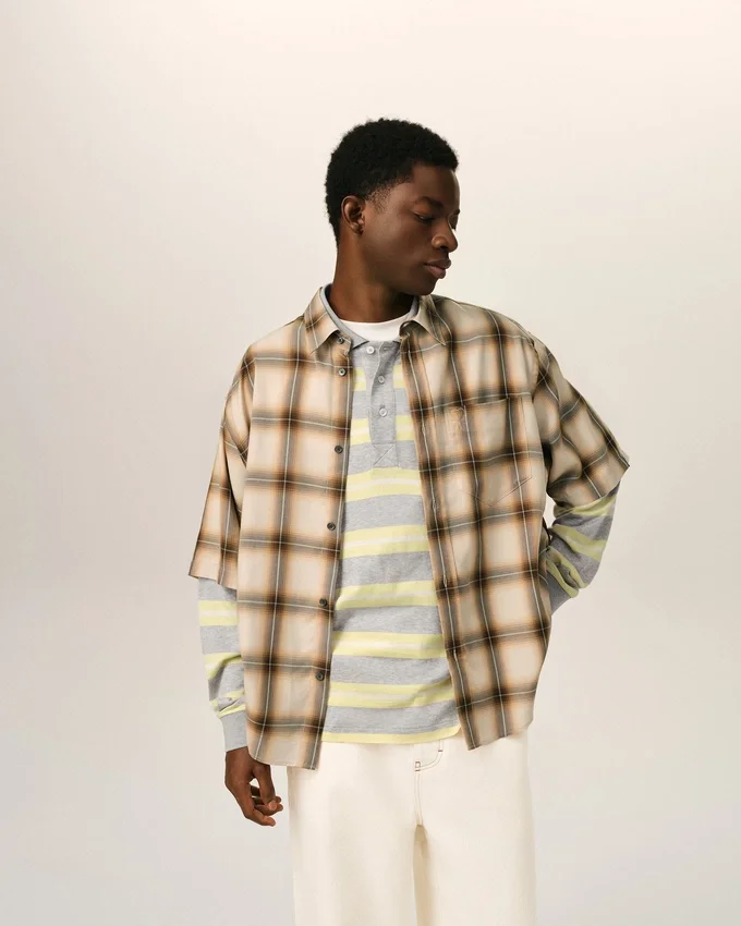 Boxy Beige Checkered Shirt Ami De Coeur in Canvas Boxy Beige Checkered Shirt Ami De Coeur in Canvas