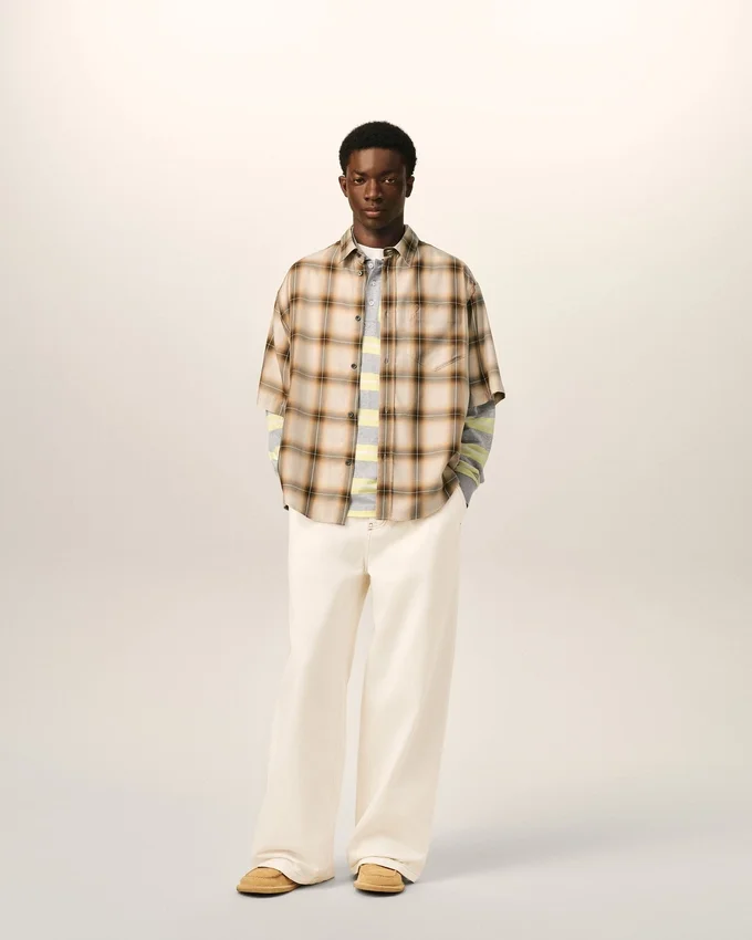 Boxy Beige Checkered Shirt Ami De Coeur in Canvas Boxy Beige Checkered Shirt Ami De Coeur in Canvas