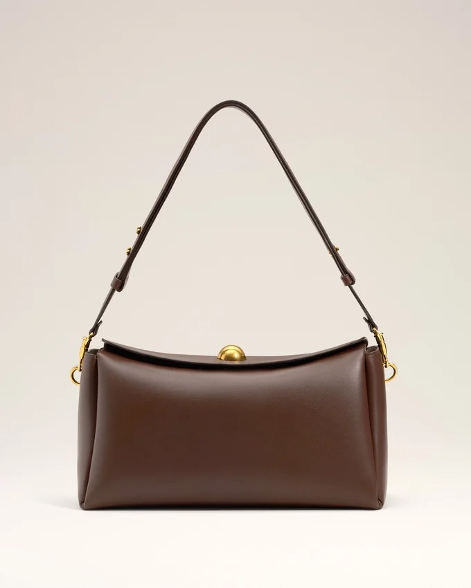 Brown Smooth Leather Carrousel Medium Bag Brown Smooth Leather Carrousel Medium Bag