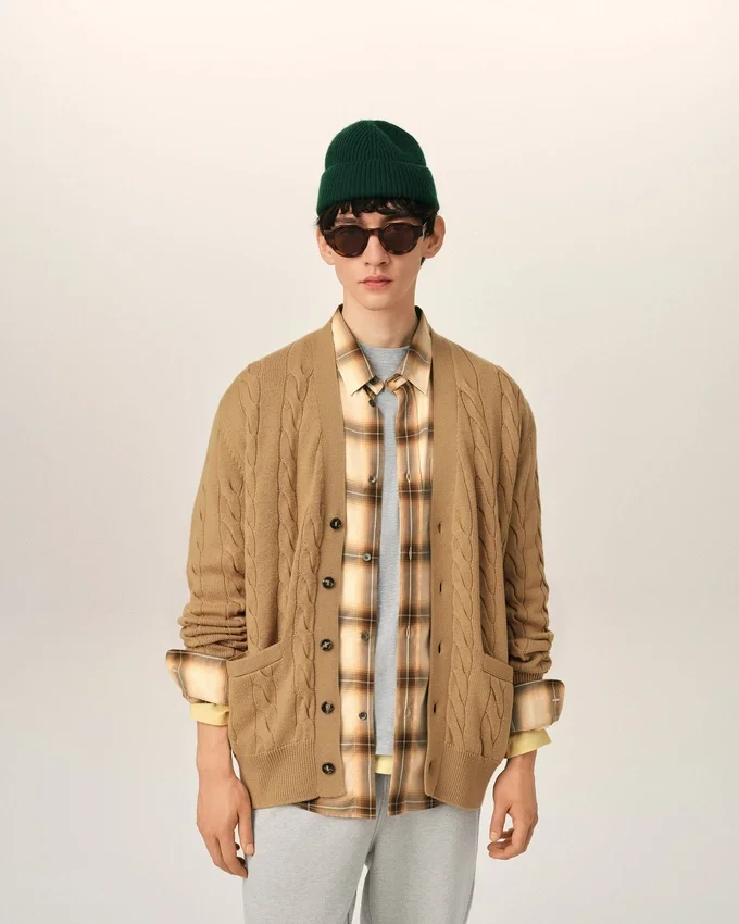 Brown Wool and Cotton Cable Stitch Cardigan Brown Wool and Cotton Cable Stitch Cardigan