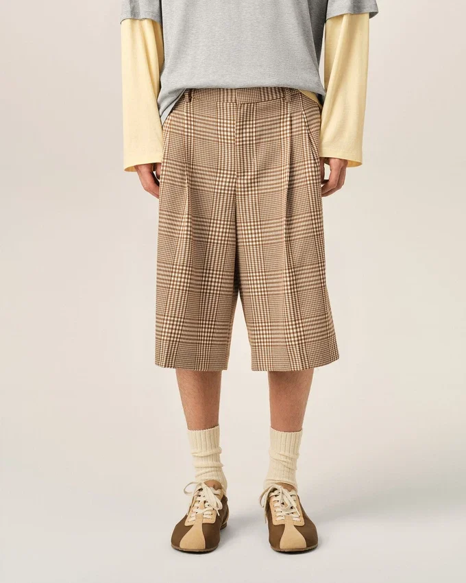 Brown Wool Prince of Wales Checkered Shorts Brown Wool Prince of Wales Checkered Shorts