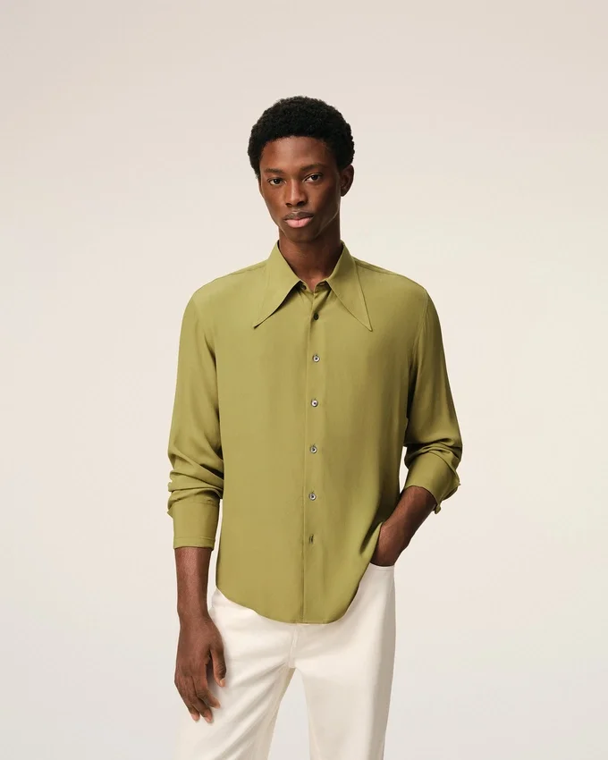Green Blended Silk Sharp Collar Adjusted Shirt Green Blended Silk Sharp Collar Adjusted Shirt