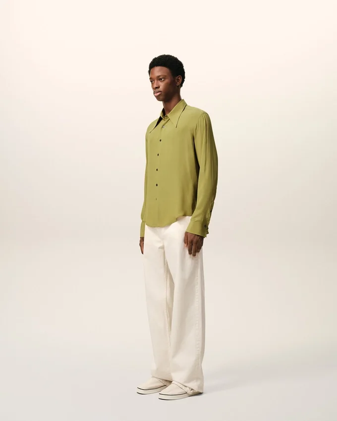 Green Blended Silk Sharp Collar Adjusted Shirt Green Blended Silk Sharp Collar Adjusted Shirt