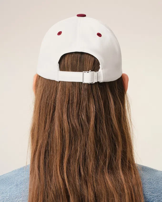 Red and White Bicolor Cotton Ami Paris Cap Red and White Bicolor Cotton Ami Paris Cap