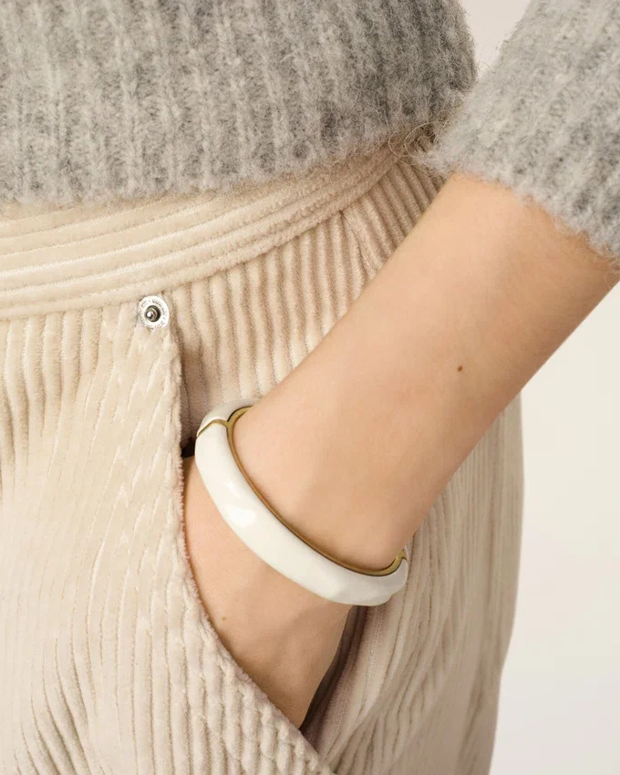White Brass Hammered Lacquered Bracelet White Brass Hammered Lacquered Bracelet