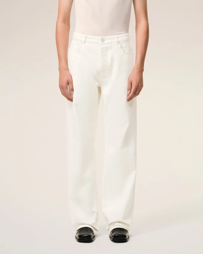 White Cotton Large Fit Jeans White Cotton Large Fit Jeans