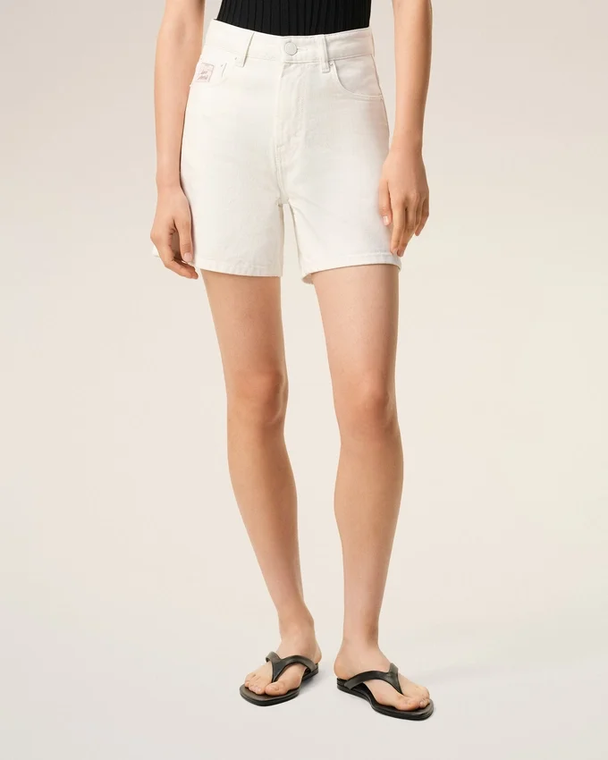 White Cotton Shorts with Ami Paris Heritage Label White Cotton Shorts with Ami Paris Heritage Label