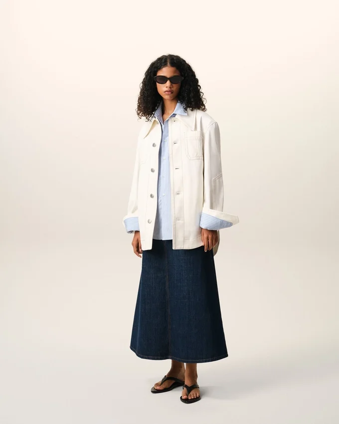 White Cotton Worker Buttoned Jacket White Cotton Worker Buttoned Jacket