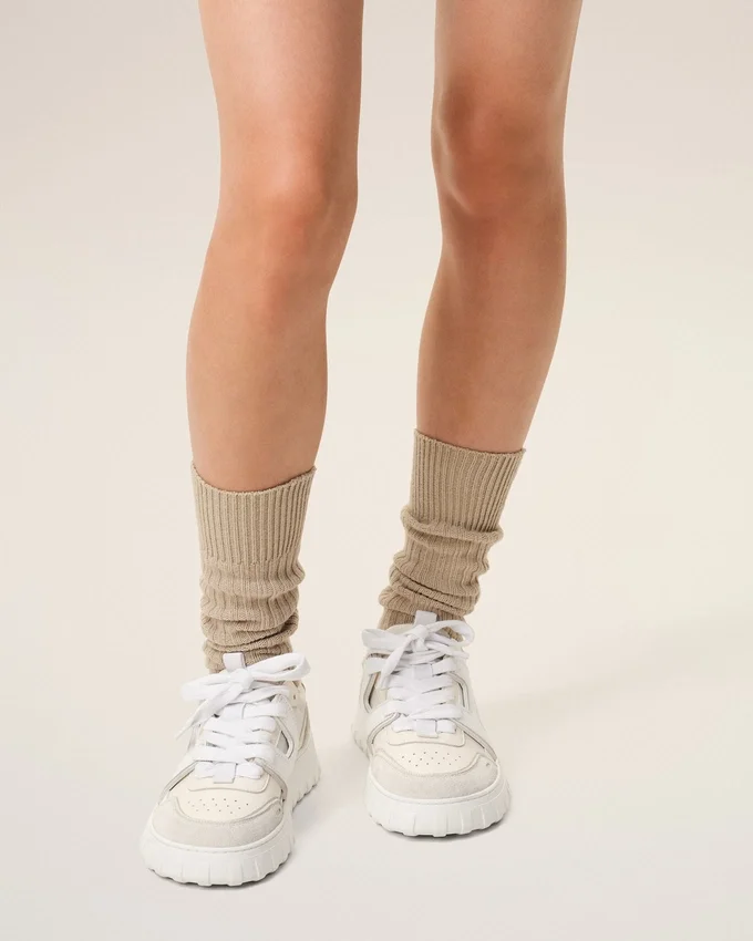 White Cowhide Leather a Walk Sneakers White Cowhide Leather a Walk Sneakers