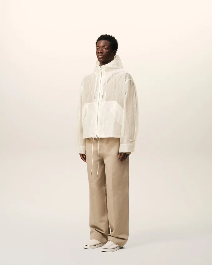 White Nylon Zipped Windbreaker White Nylon Zipped Windbreaker