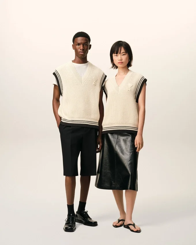 White Ribbed Wool Sleeveless Ami De Coeur Sweater White Ribbed Wool Sleeveless Ami De Coeur Sweater