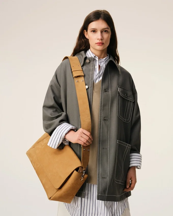 Yellow Cow Leather Large Flap Carrousel Bag Yellow Cow Leather Large Flap Carrousel Bag