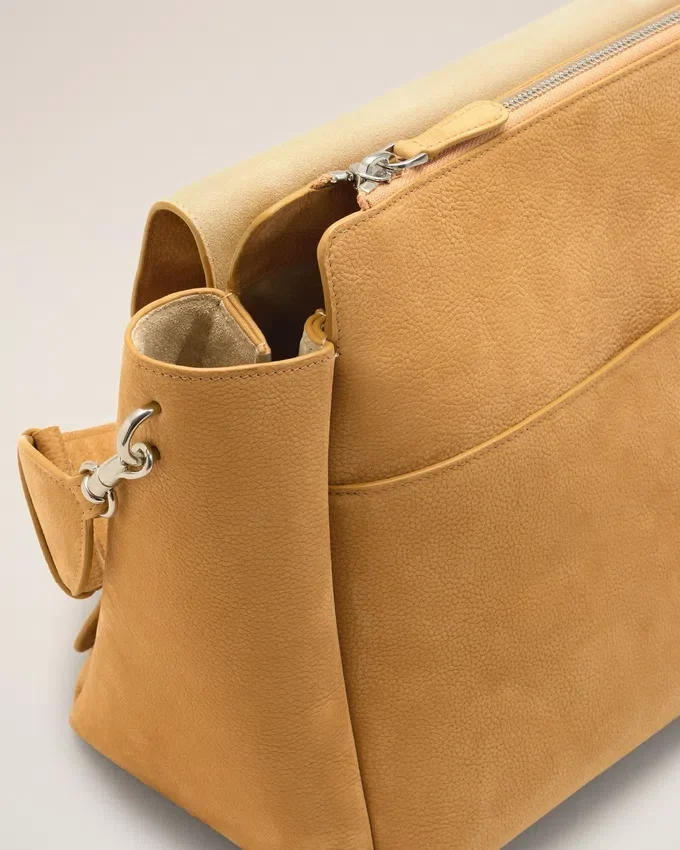 Yellow Cow Leather Large Flap Carrousel Bag Yellow Cow Leather Large Flap Carrousel Bag