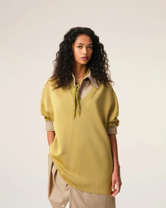 Yellow Wool Short Sleeves V Neck Sweater Yellow Wool Short Sleeves V Neck Sweater