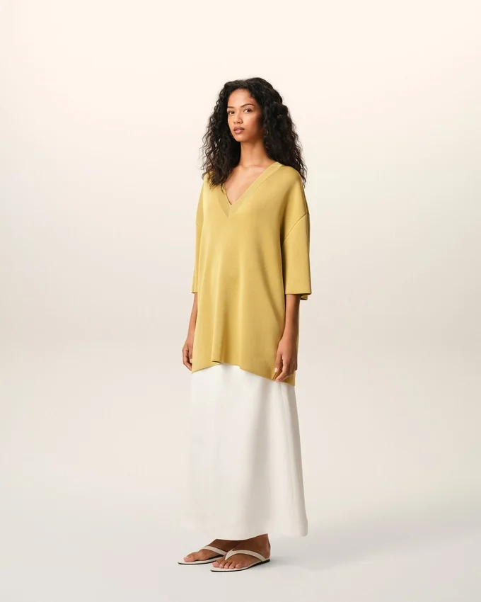 Yellow Wool Short Sleeves V Neck Sweater Yellow Wool Short Sleeves V Neck Sweater